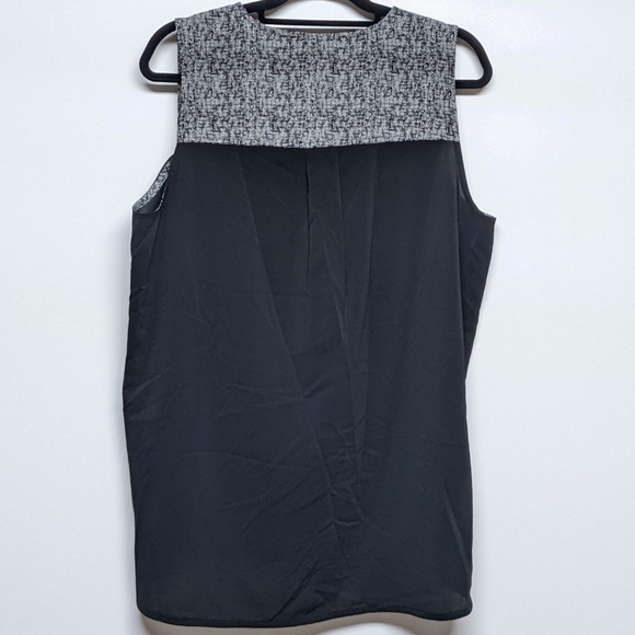 Philosophy Black/White Print Sleeveless Blouse Sz L - Picture 2 of 6